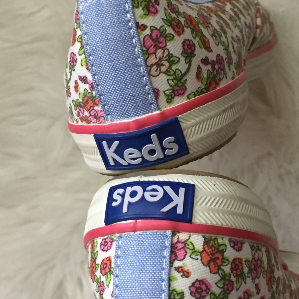 Keds 8.5 Floral Plimsolls Champion Shoes New - Picture 5 of 8